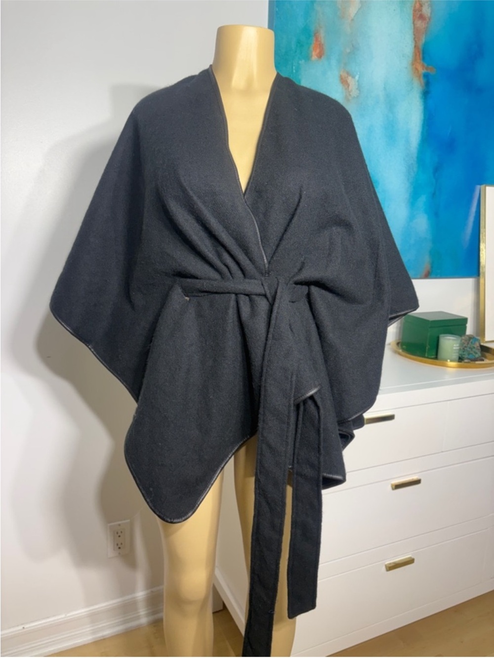 Liz Claiborne Womens Black Waist Tie Wrap Belted Shawl Cape Size One Size NWT